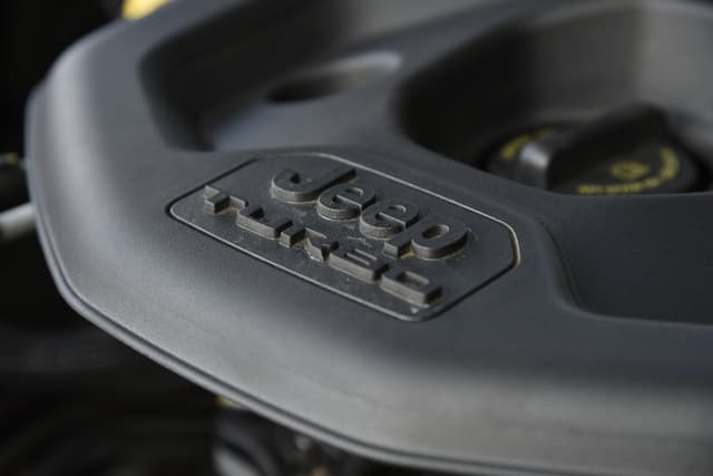 Closed Bonnet Image - 10907