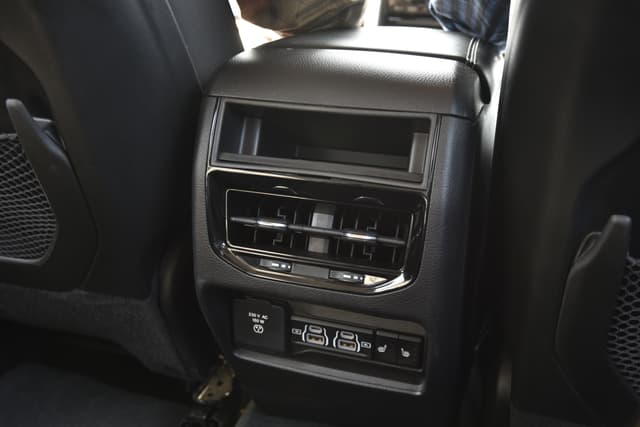 Ac Vents Rear Image - 11200