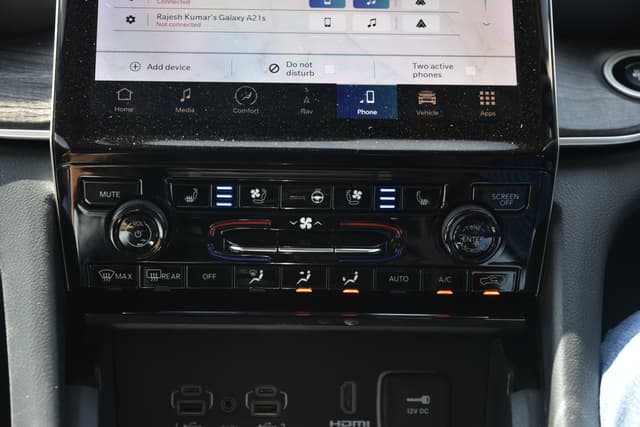 Infotainment System Image - 11210