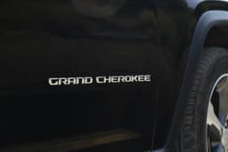 Jeep Grand Cherokee Color Black