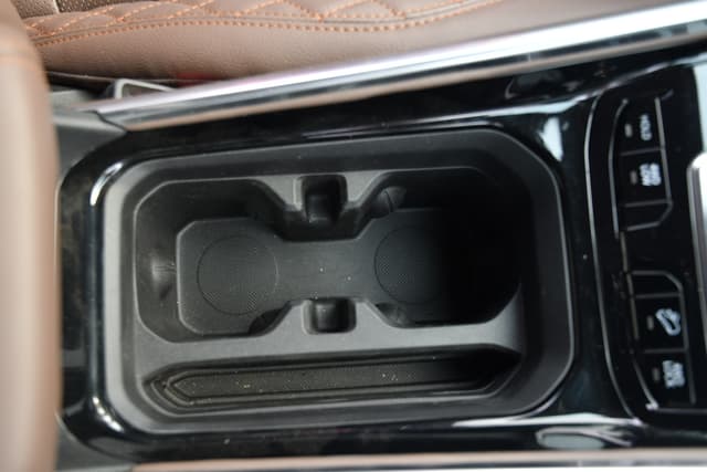 Console Storage Image - 5545