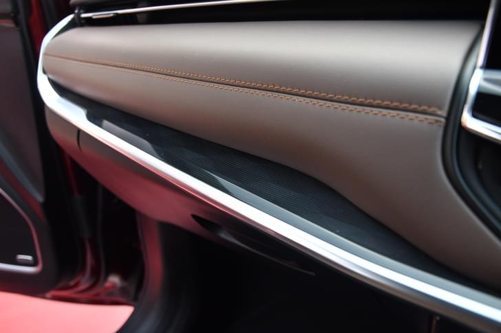 Jeep Meridian Glove Box