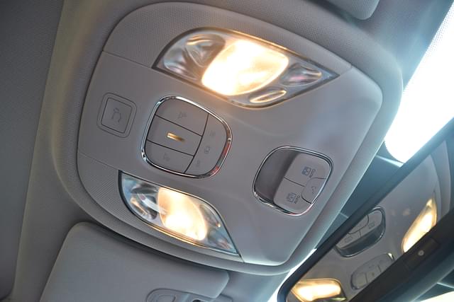 Cabin Lamps Conventional Image - 5556