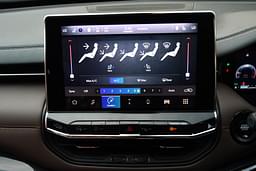 Jeep Meridian Dashboard