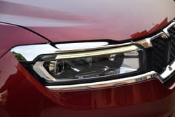 Jeep Meridian Headlight