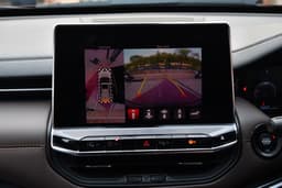 Jeep Meridian Dashboard