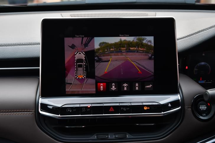 Jeep Meridian Dashboard