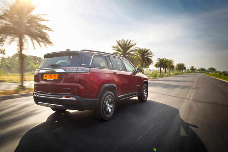 Jeep Meridian Rear View