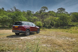 Jeep Meridian Rear View