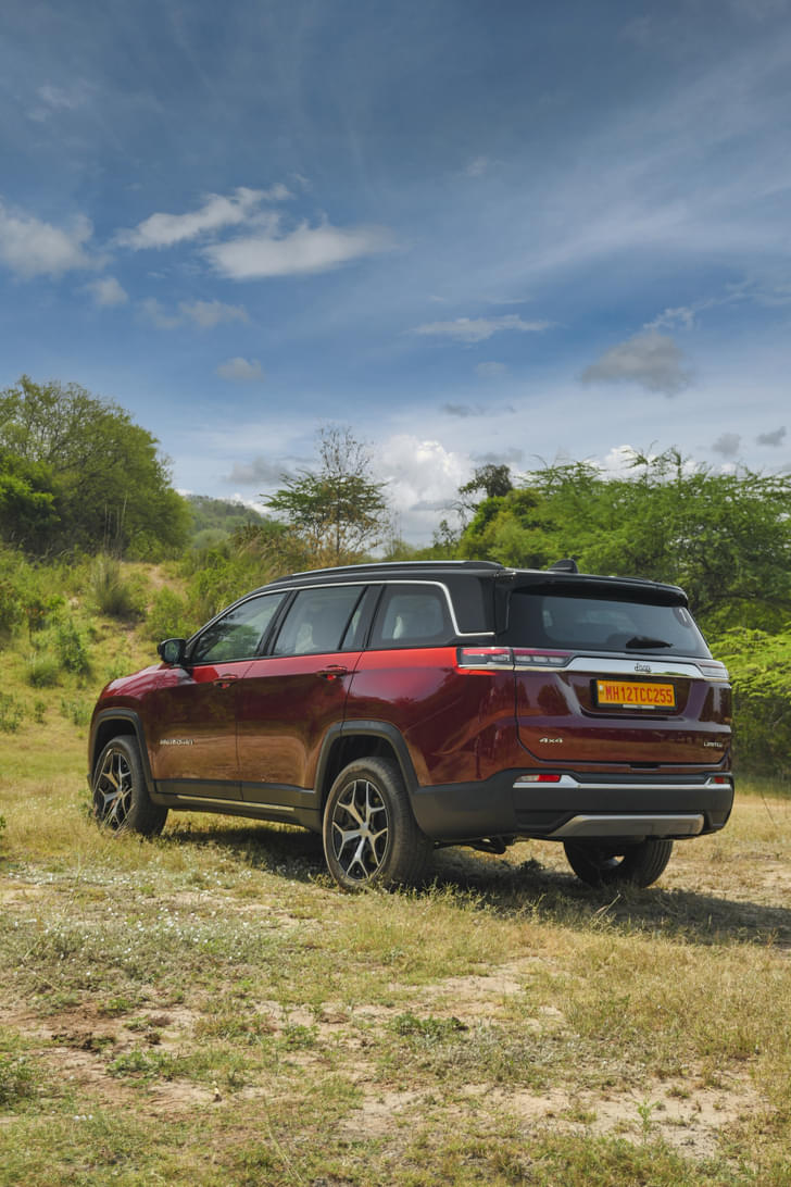 Jeep Meridian Rear View