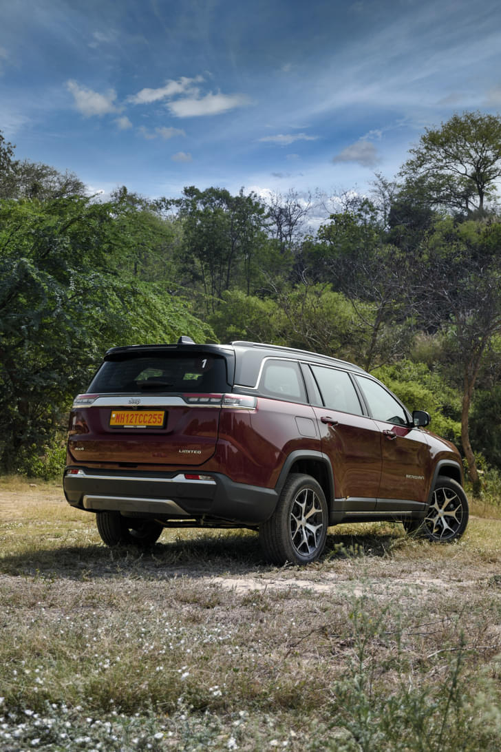 Jeep Meridian Rear View