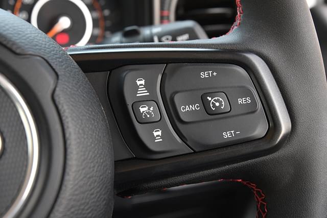 Steering Wheel Image - 5166