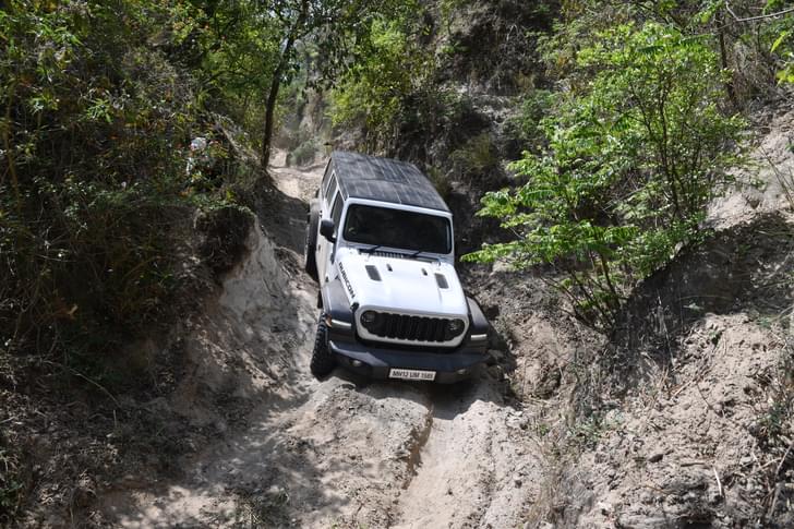 Jeep Wrangler Color White