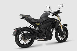 Keeway K300 Sf Rear View