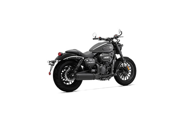 Rear Right Three Quarter Image - 31255