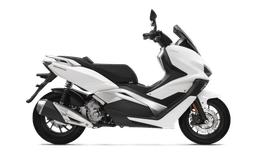 Keeway Vieste 300 Front Right Three Quarter