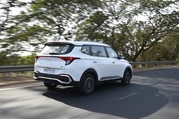 Kia Carens Rear View