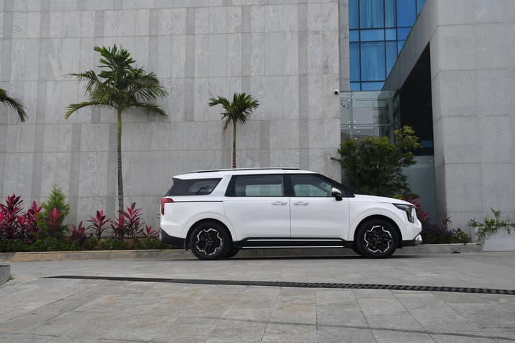 Kia Carnival Alloy Wheels