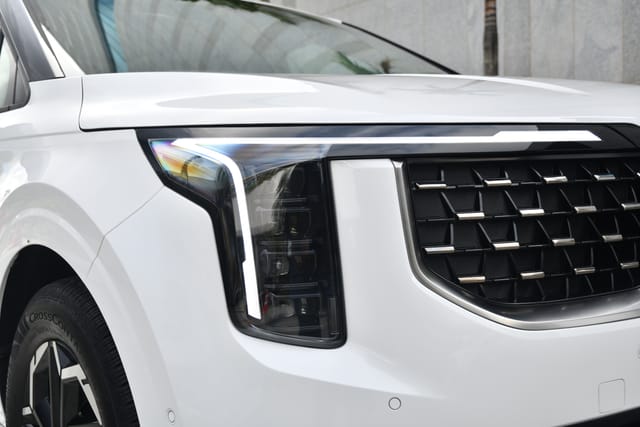 Front Right Three Quarter