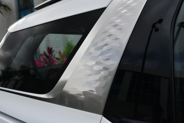 Left Side View Image - 4336