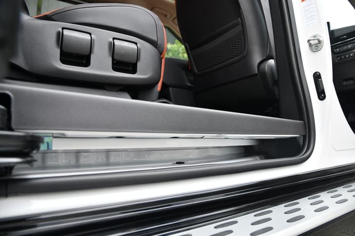 Kia Carnival Front Door Handle