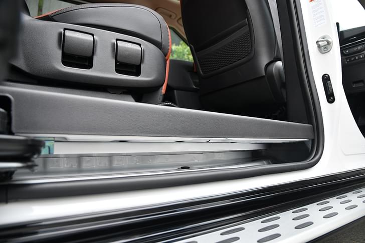Kia Carnival Front Door Handle