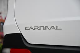 Kia Carnival Rear View