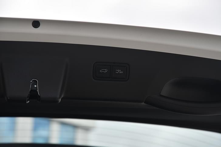 Kia Carnival Boot Open