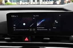 Kia Carnival Dashboard