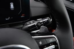Kia Carnival Infotainment System