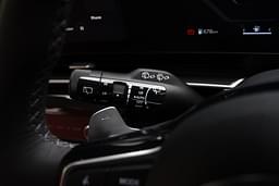 Kia Carnival Leather Wrapped Steering Wheel