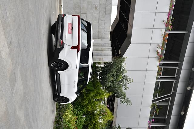 Alloy Wheels Image - 4405