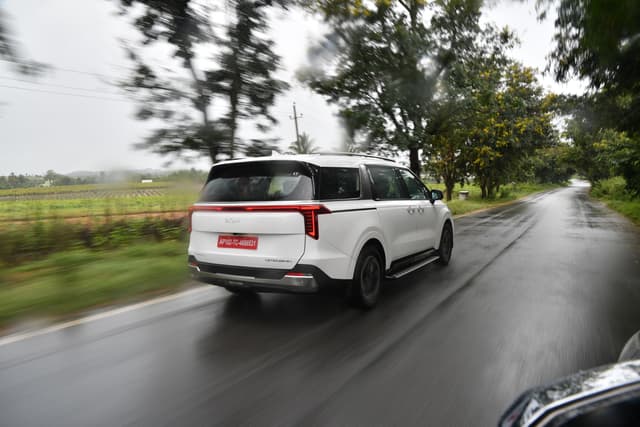 Rear View Image - 4435