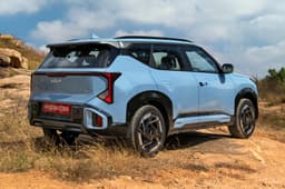 Kia Seltos Rear Right Three Quarter Kia Seltos Rear Right Three Quarter