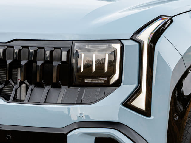 Headlight Image - 31511