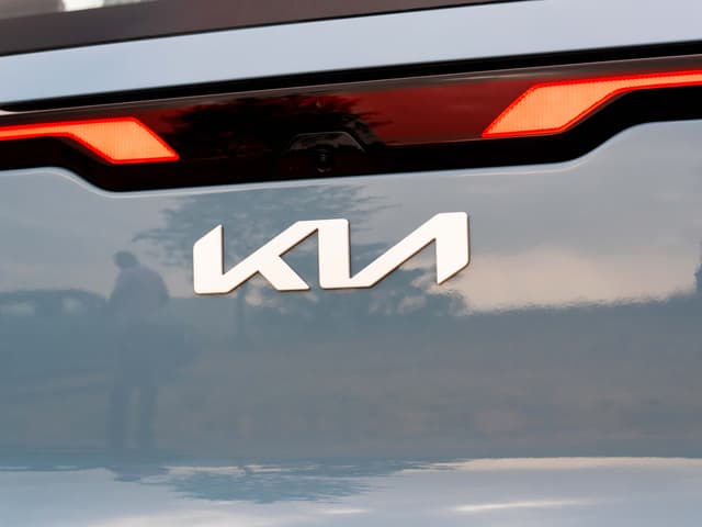 Rear Badge Image - 31516