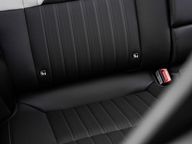 Rear Seat Belts