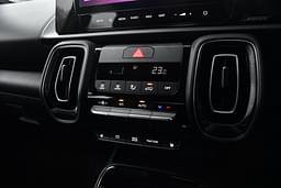 Kia Sonet Dashboard