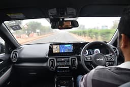 Kia Sonet Dashboard