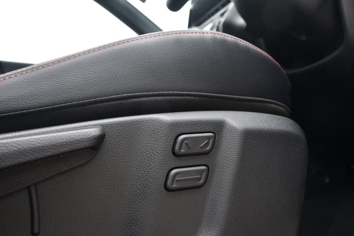 Kia Sonet Color Black