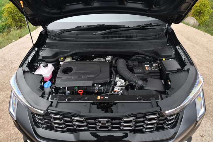 Kia Sonet Chrome Front Grille