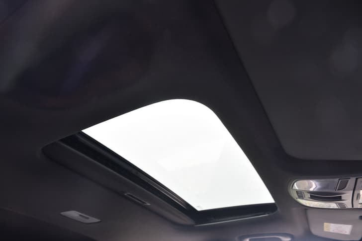 Kia Sonet Car Roof