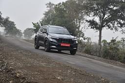 Kia Sonet Front Right Three Quarter
