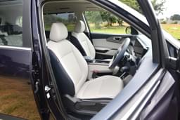 Kia Carens Clavis Ev Armrest