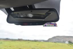 Kia Carens Clavis EV Front Windshield