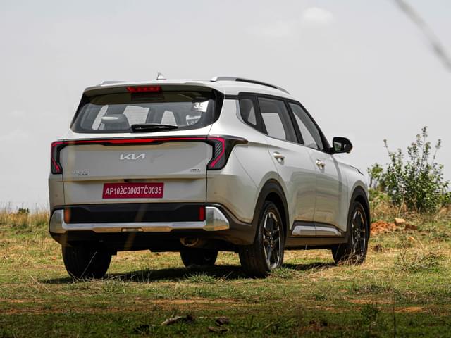 Rear Right Three Quarter