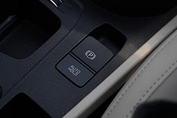 Kia Carens Clavis Console Storage