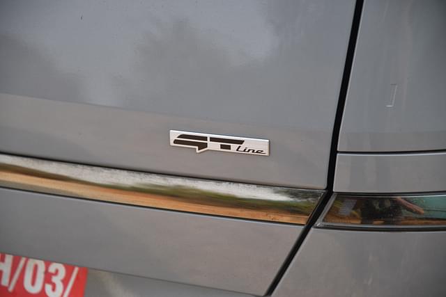 Rear View Image - 10898