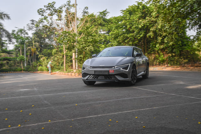 Front Right Three Quarter