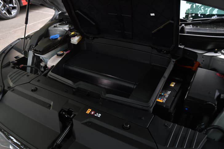 Kia Ev6 Open Bonnet Engine Shot